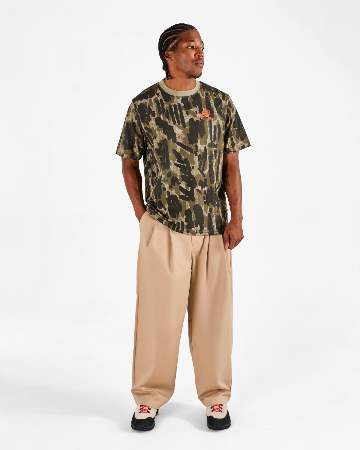 Malbon Bermuda Tee Tour Divot Camo - Bark Camo