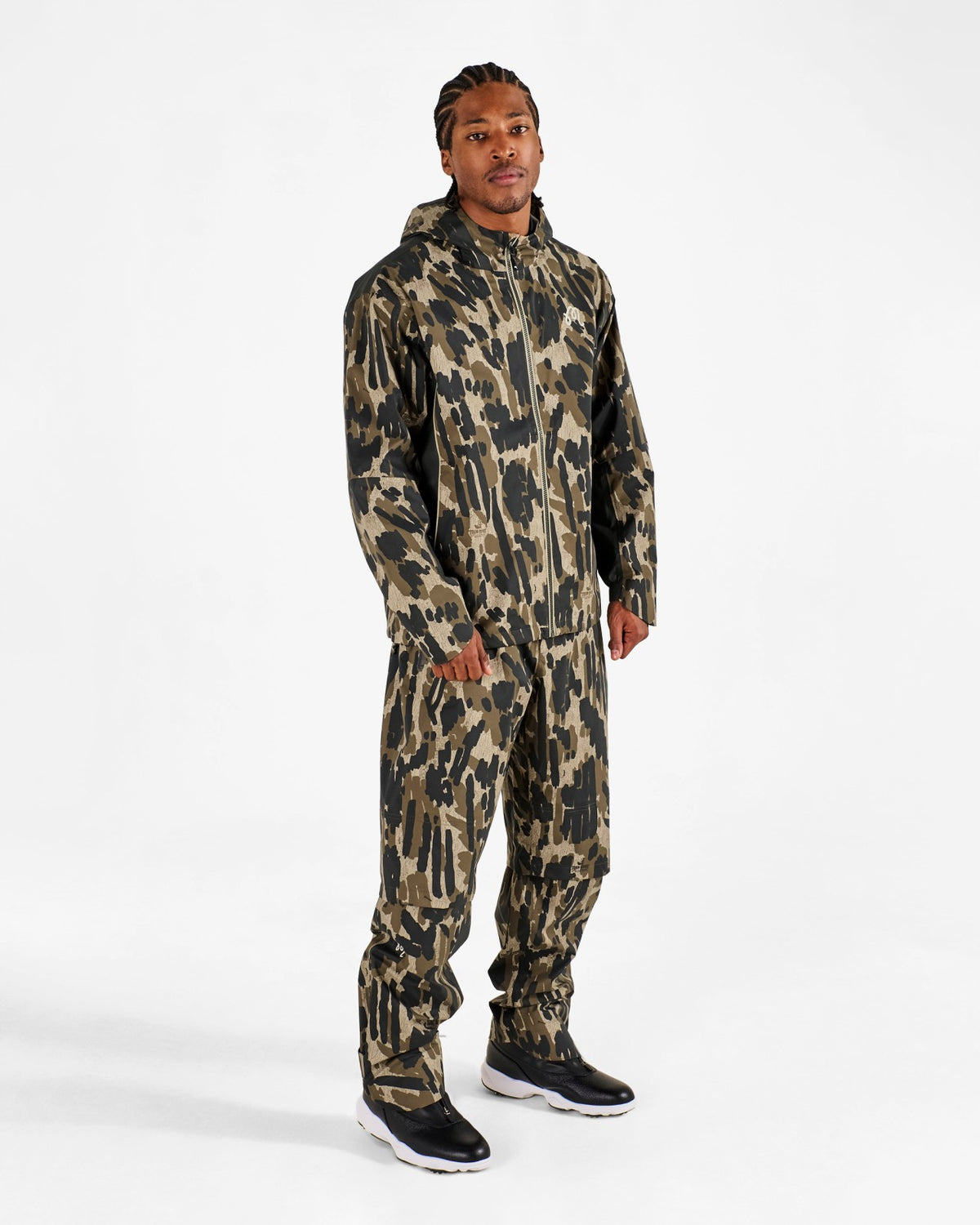 Malbon Tour Divot Camo Rain Jacket - Bark Camo
